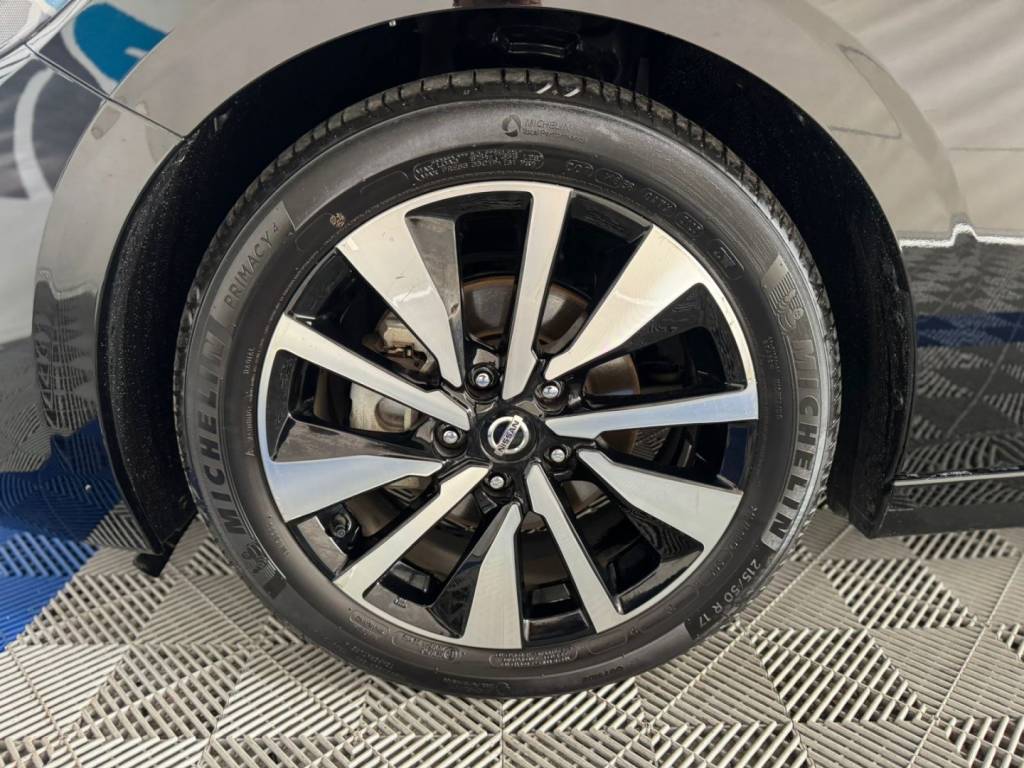 Nissan Sentra 2.0 16v gasolina exclusive xtronic    2024