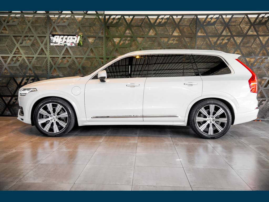 Volvo XC90 2.0 12v    2022