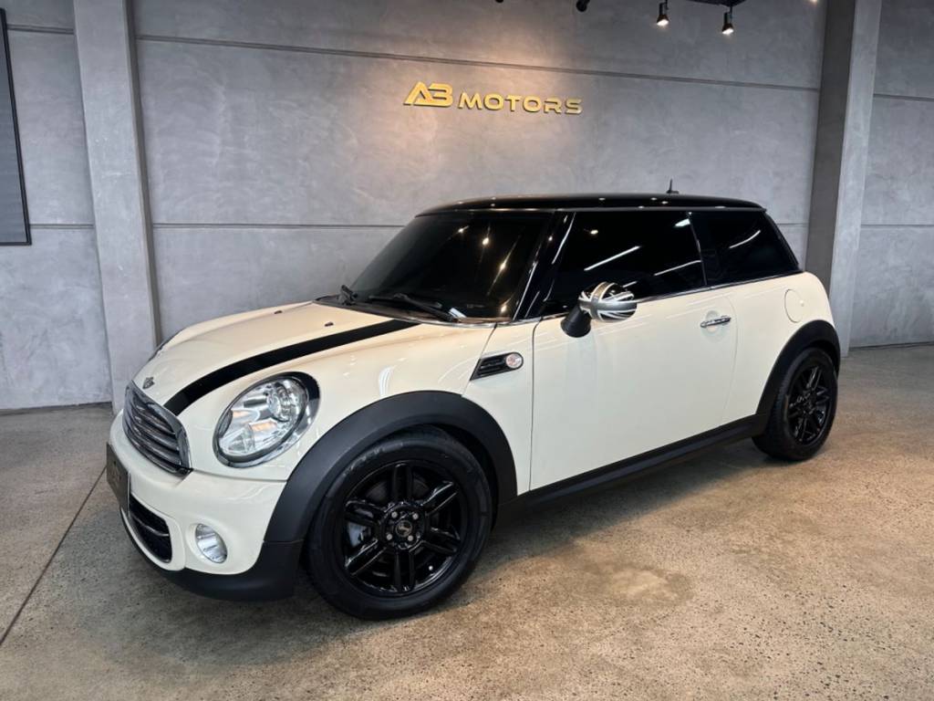 Mini Cooper 1.6 Aut.    2012