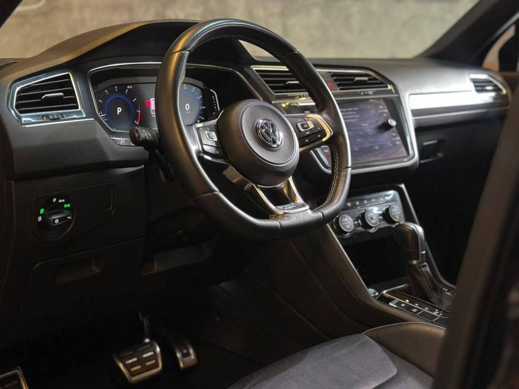 Volkswagen Tiguan Allspac r-line 350 tsi 2.0 4x4    2019