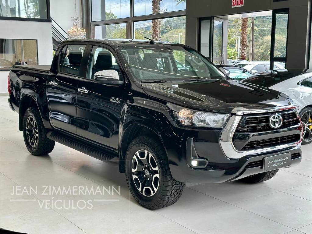 Toyota Hilux CD SRV 4x4 2.8 TDI Diesel Aut.    2022