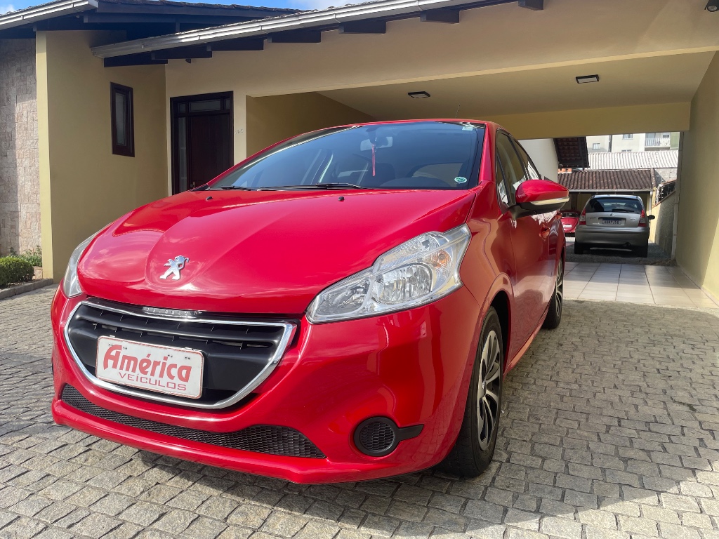 Peugeot 208 Active 1.5    2014