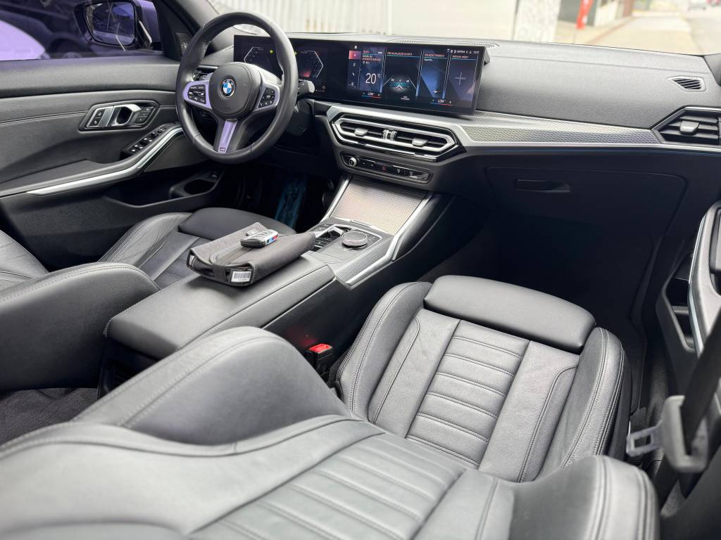 BMW 220i 2.0 16v    2023