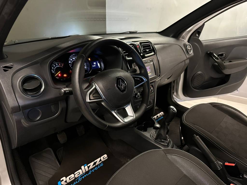 Renault Logan 1.0 zen flex mec.    2021
