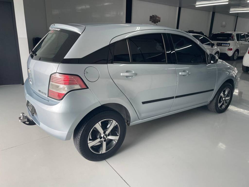 Chevrolet Agile Lt 1.4 mpfi 8v flexpower 5p    2012