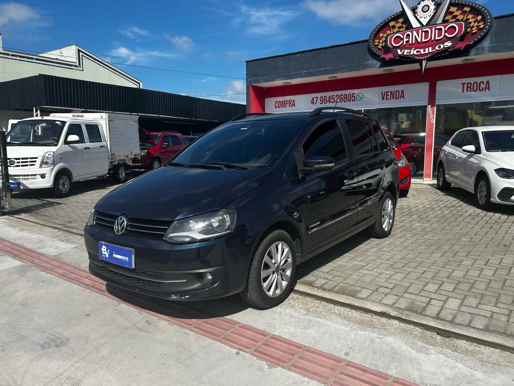 Volkswagen SpaceFox 1.6 T.Flex    2011