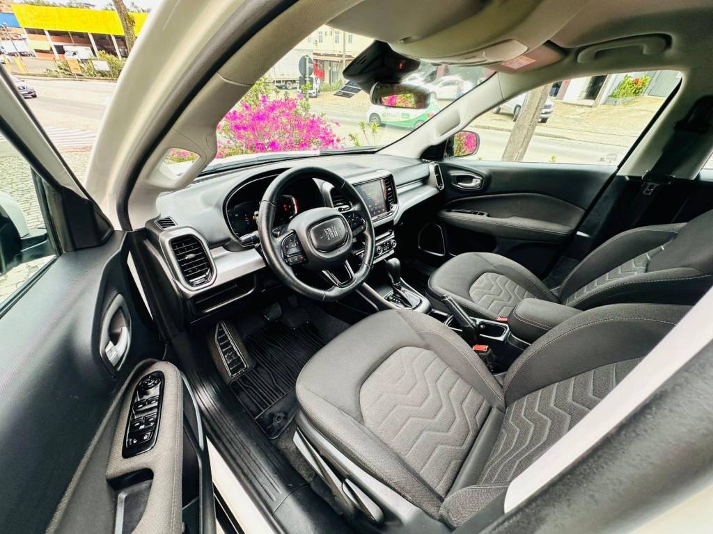 Fiat Toro Freed t270 at6    2024