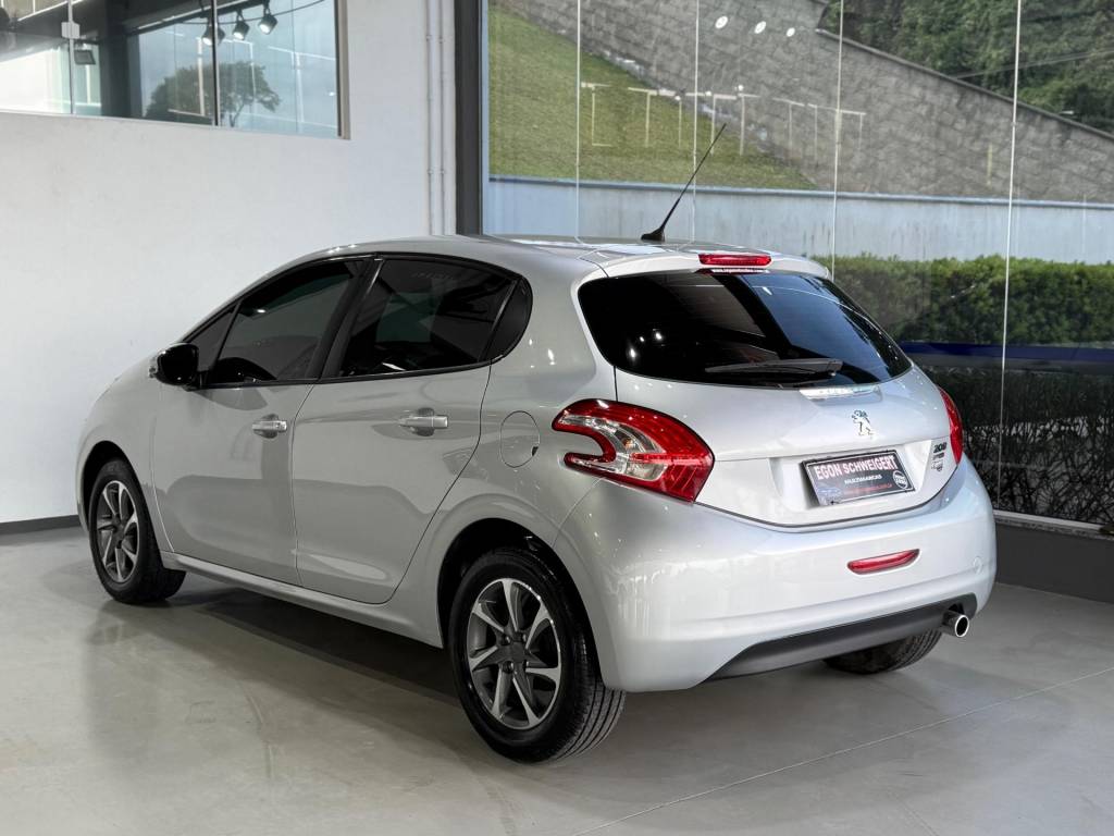 Peugeot 208 Act pack bva    2015