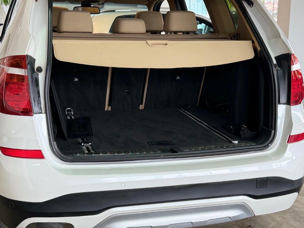 BMW X3 Xdrive 20i 2.0/x-line bi-tb flex aut.    2015