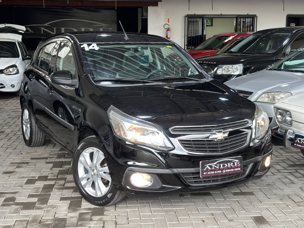 Chevrolet Agile Ltz easytronic 1.4    2014