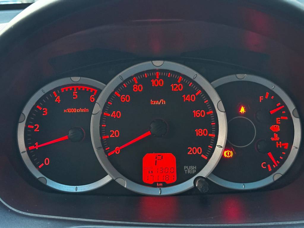 Mitsubishi L200 Triton hpe cd tb int. diesel aut.    2015