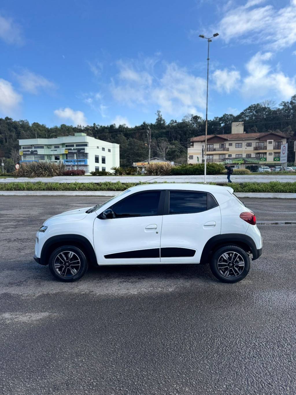 Renault Kwid 1.0 12v    2023