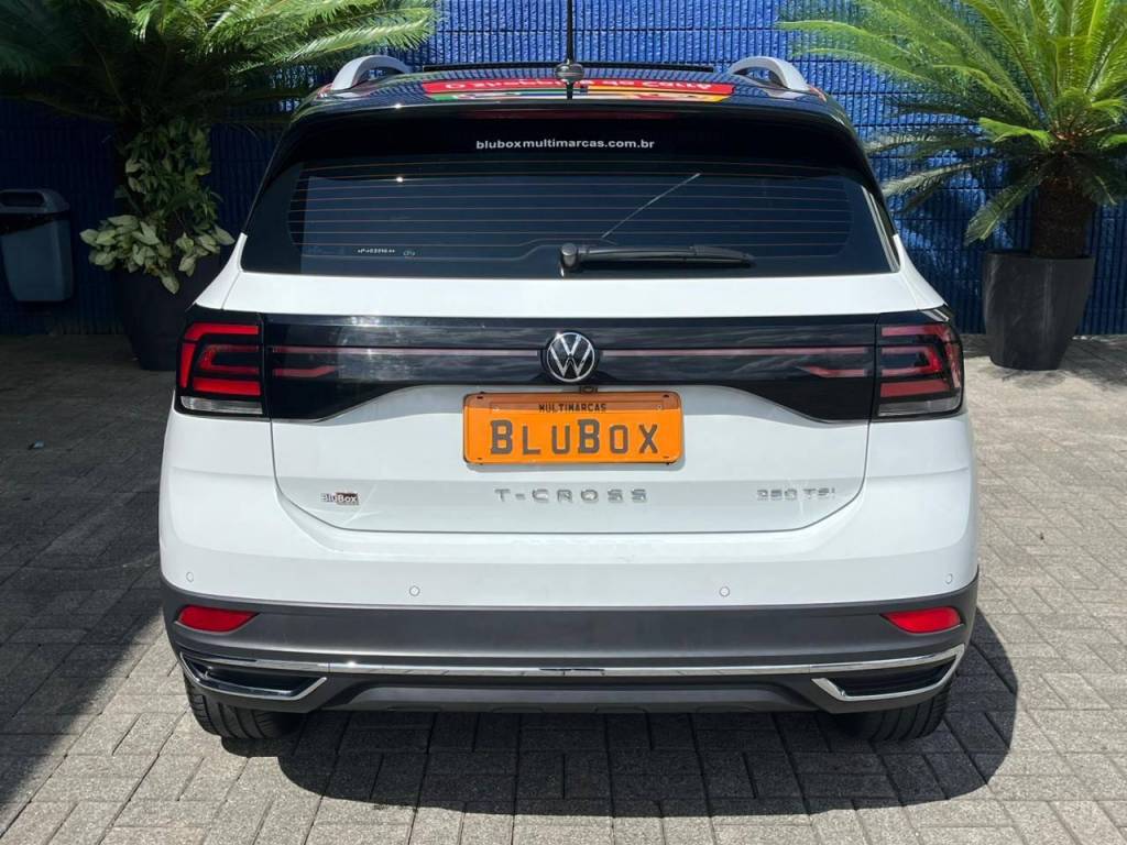 Volkswagen T-Cross Hig. 250 tsi 1.4 flex 16v 5p aut    2023