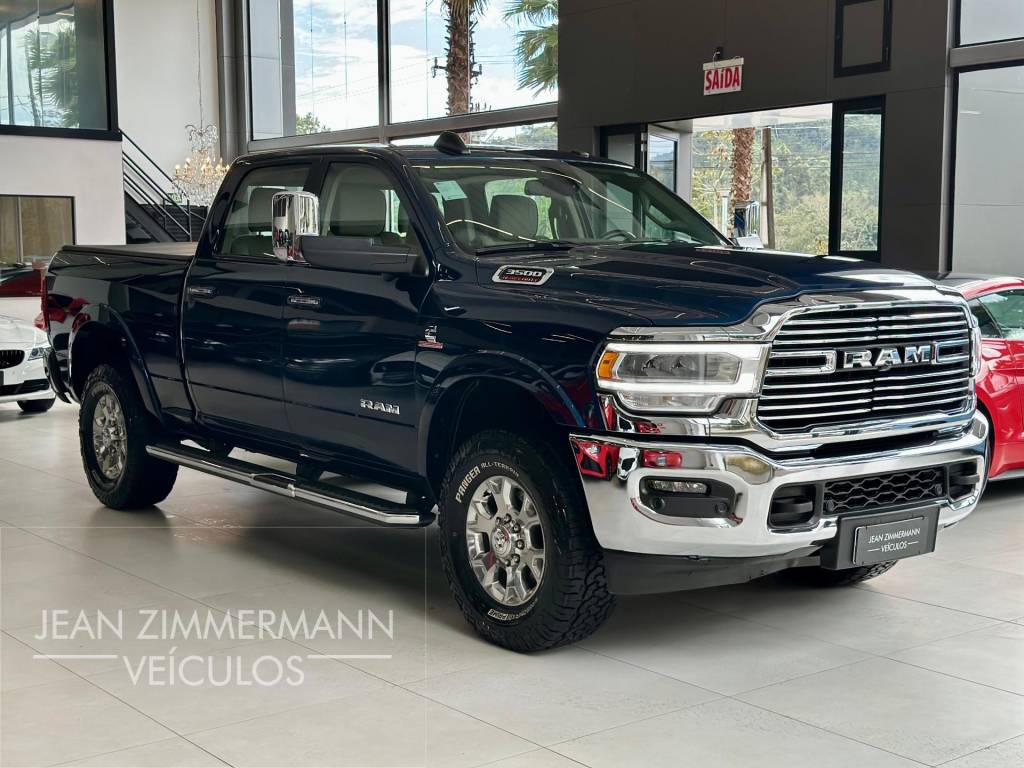 Ram 3500 LARAMIE 6.7 TB CD 4x4 Diesel    2022