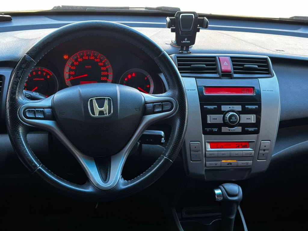 Honda City Honda    2012