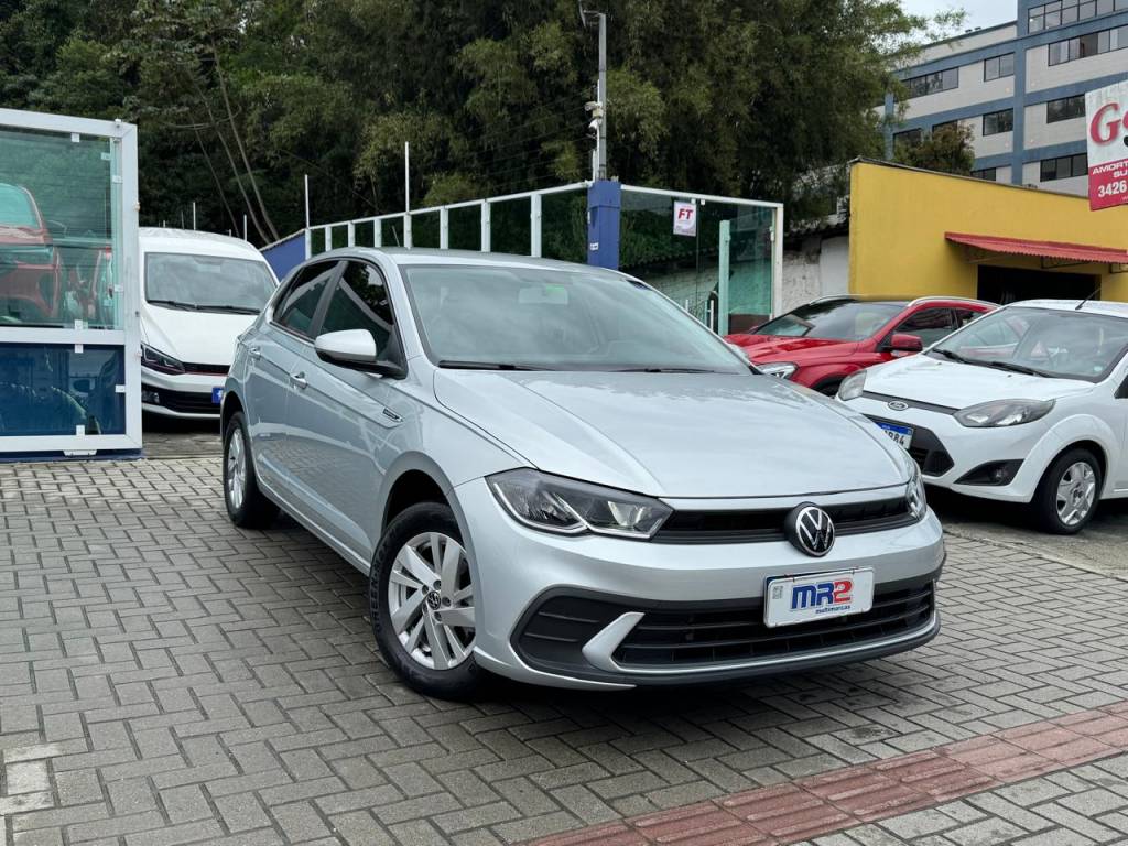 Volkswagen Polo 1.0 comfortline tsi flex aut.    2024