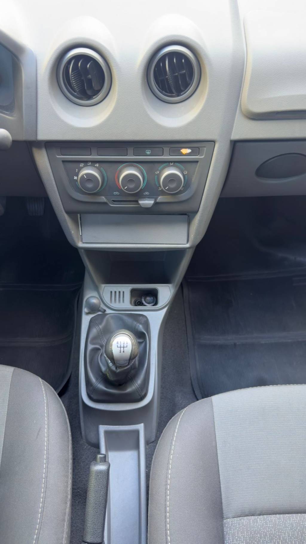 Chevrolet Prisma Sed. maxx/ lt 1.4 8v econof. 4p    2012