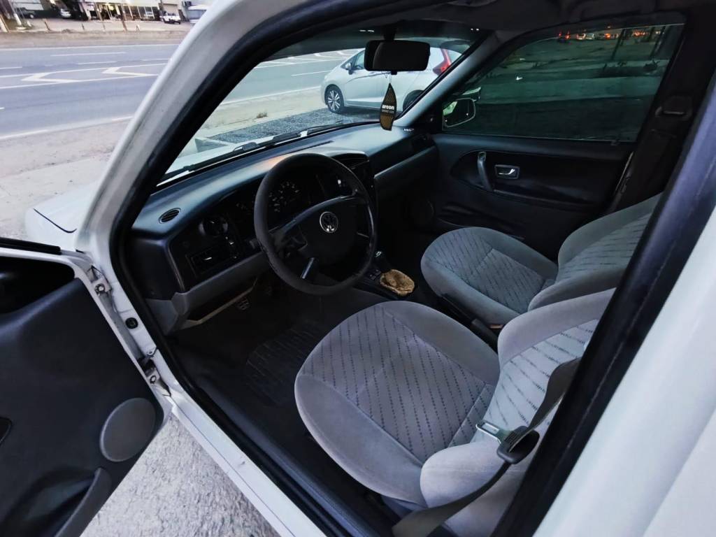 Volkswagen Santana Sedan    2004