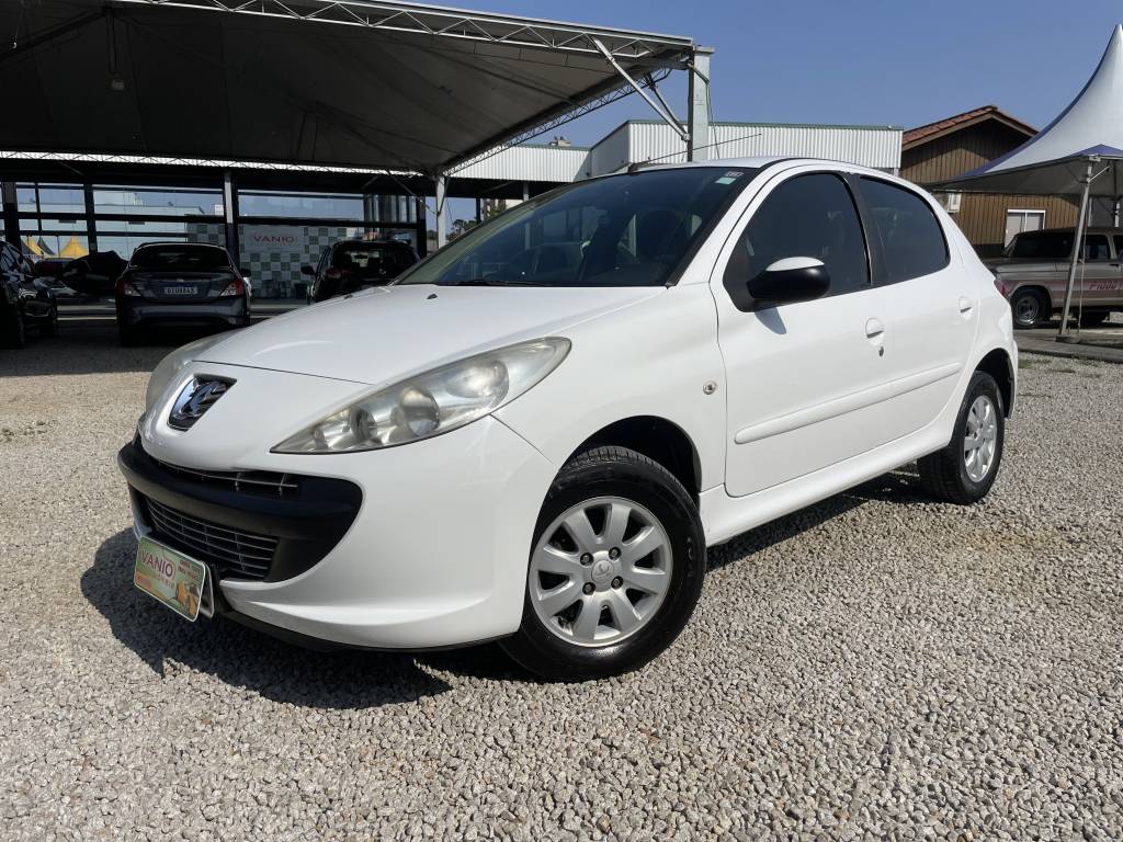 Peugeot 207 1.4 Flex 8V 5p    2011