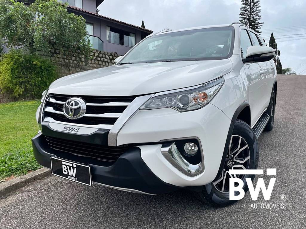 Toyota Hilux 2.7 16V    2017