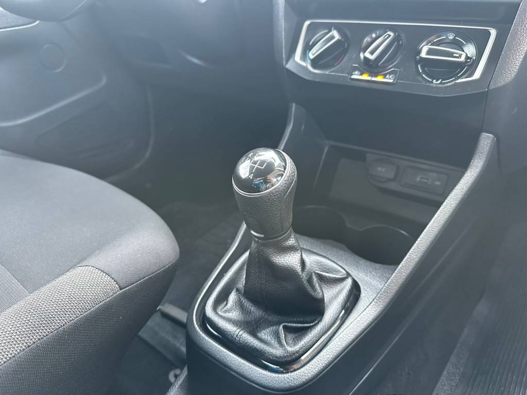 Volkswagen Saveiro 1.6 volkswagen cs rb mf 8v    2024