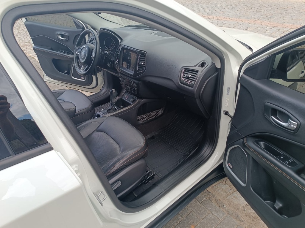 Jeep Compass 2.0 longitude flex    2018