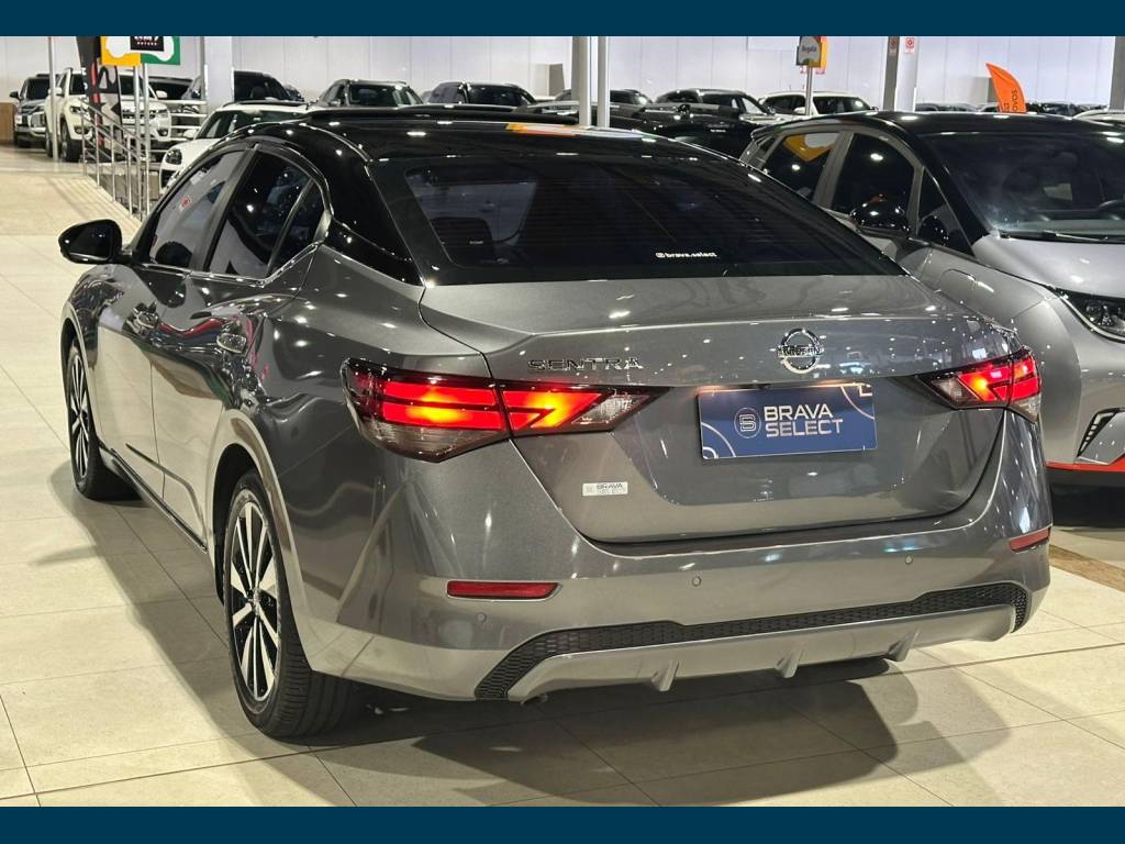 Nissan Sentra Exclusive 2.0 cvt    2023