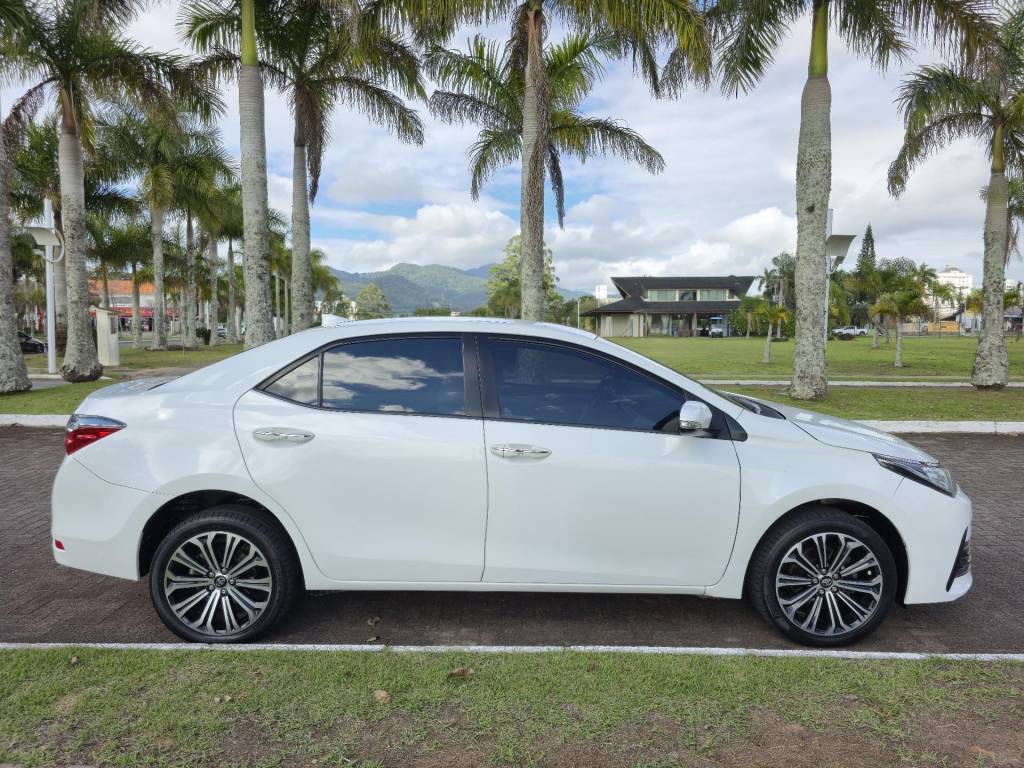Toyota Corolla Xei 2.0 flex 16v aut.    2018