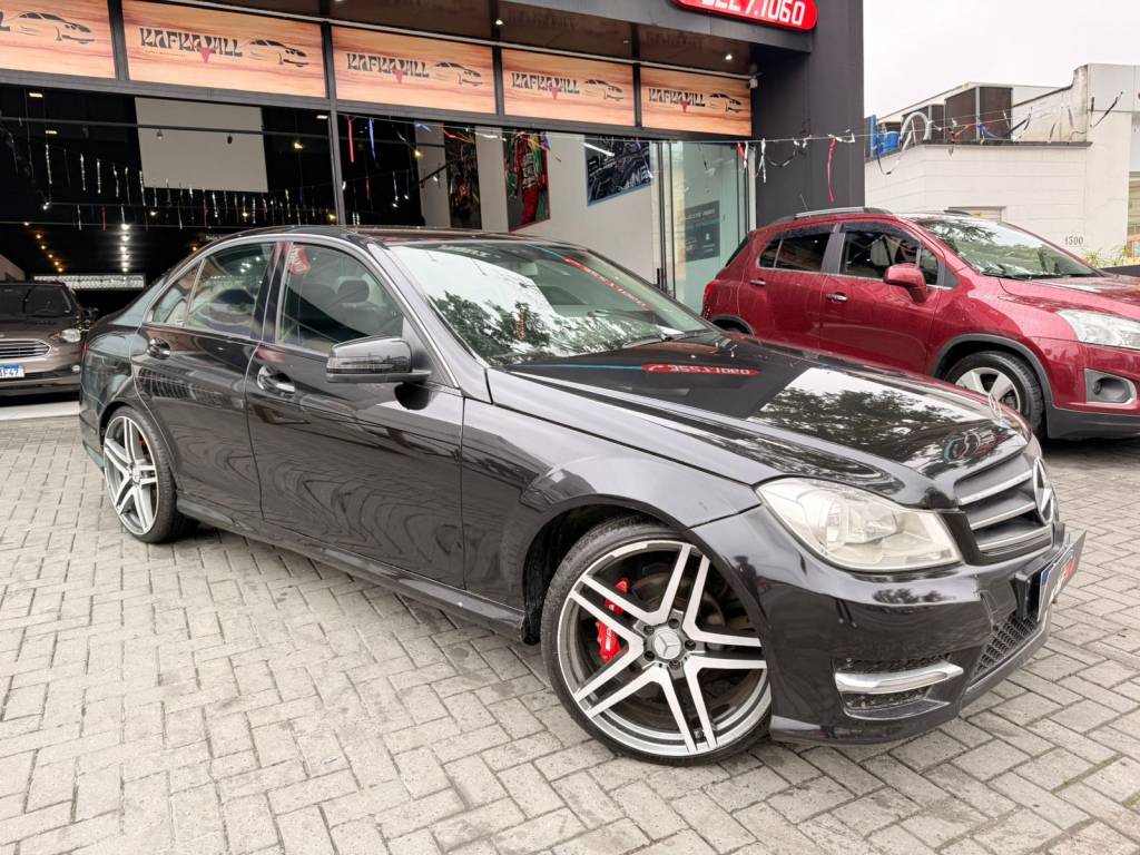 Mercedes Benz C 180 1.6 tb 16v 156cv aut.    2014