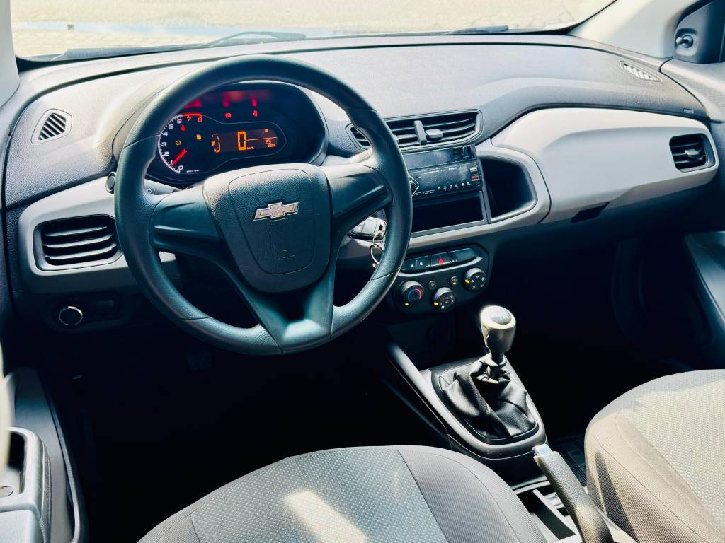 Chevrolet Onix 1.0 8v    2018