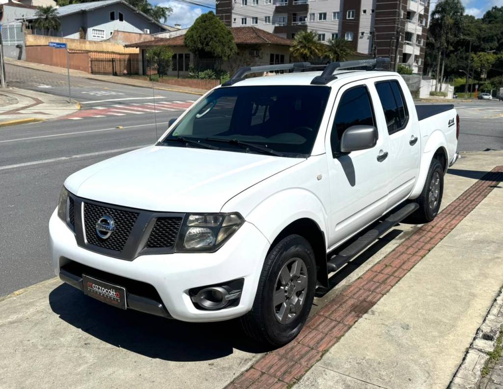 Nissan Frontier 2.5 16v    2016