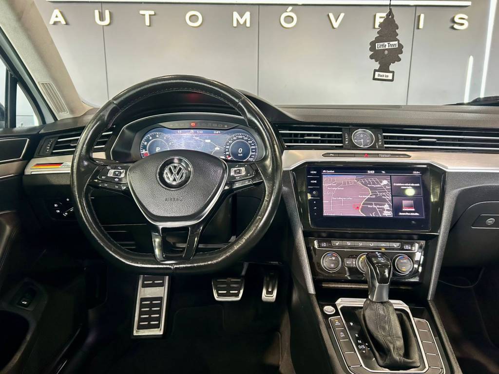 Volkswagen Passat 2.0 highline tsi 220cv tip.    2018