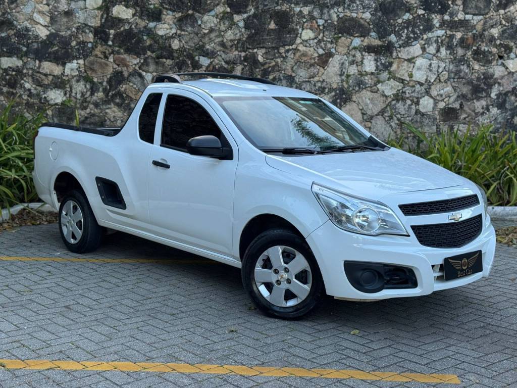 Chevrolet Montana 1.4 chevrolet    2016