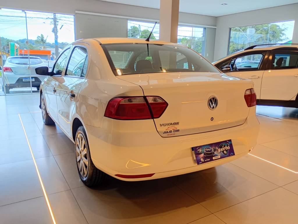 Volkswagen Voyage 1.0 12v    2023