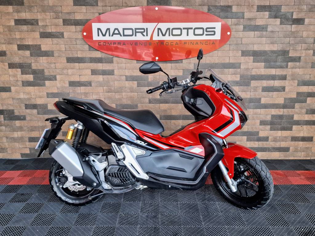 Honda ADV 150    2023