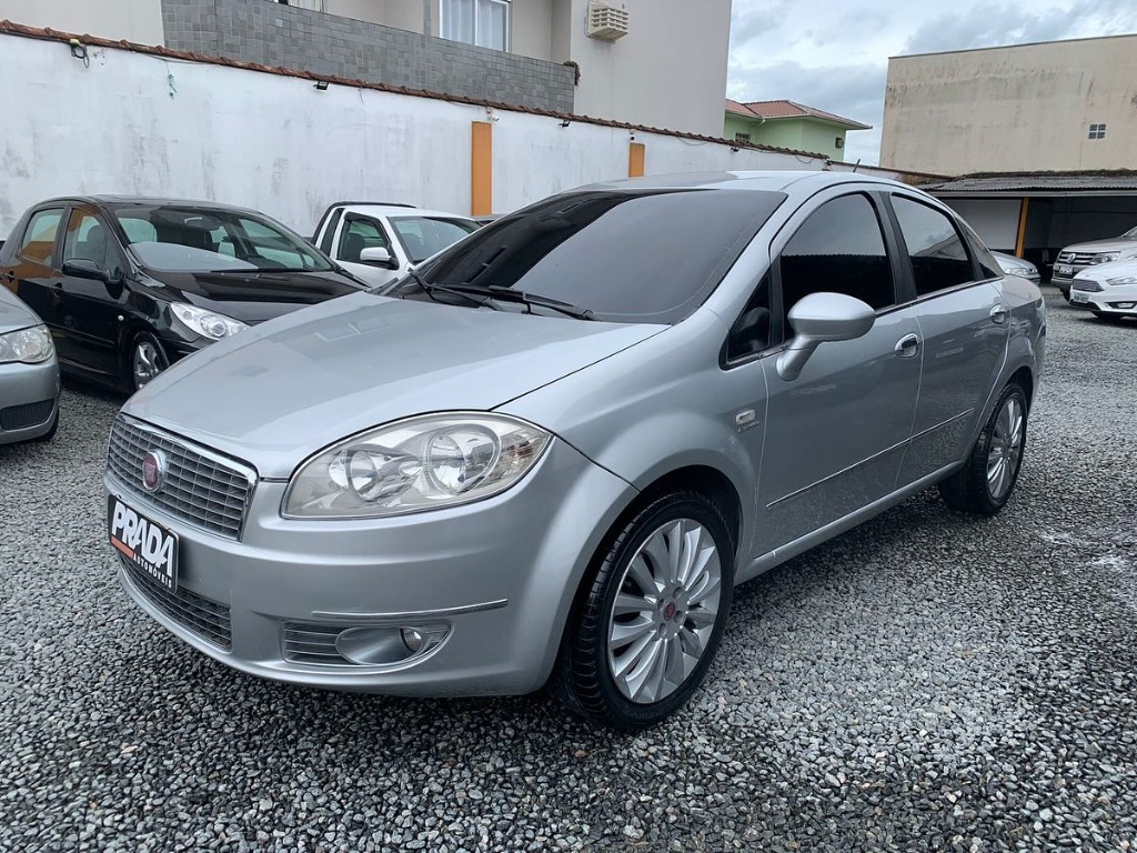 Fiat Linea Absolute 1.8 Dual    2014