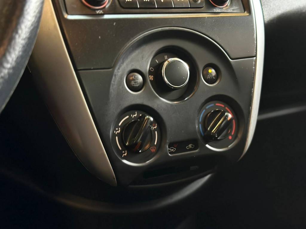 Nissan Versa Sv 1.6 16v flexstart 4p aut.    2018