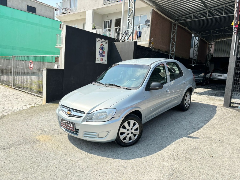 Chevrolet Prisma MAXX 1.0    2010