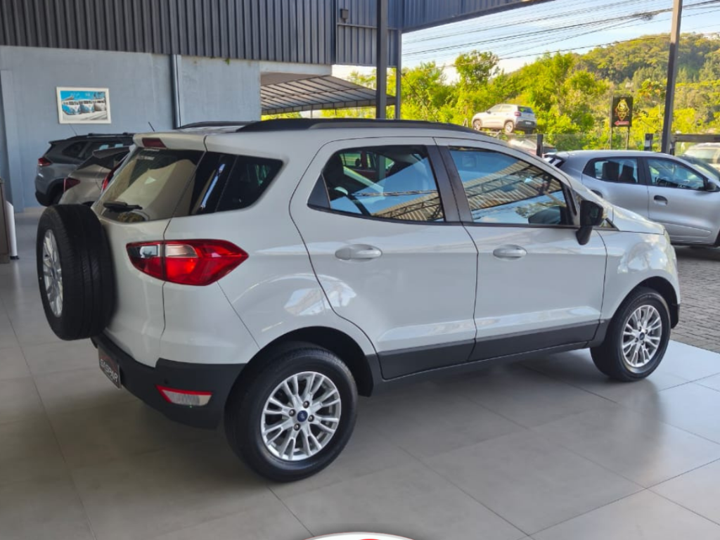 Ford EcoSport Se 1.6 manual    2017