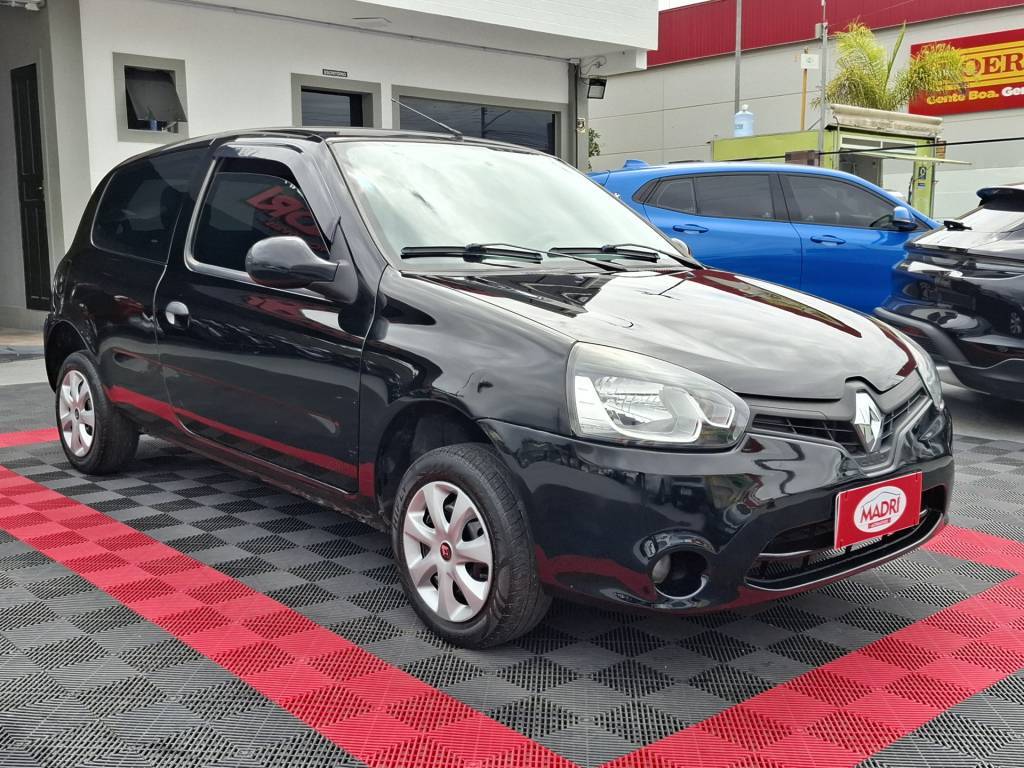Renault Clio 1.0 16v    2015