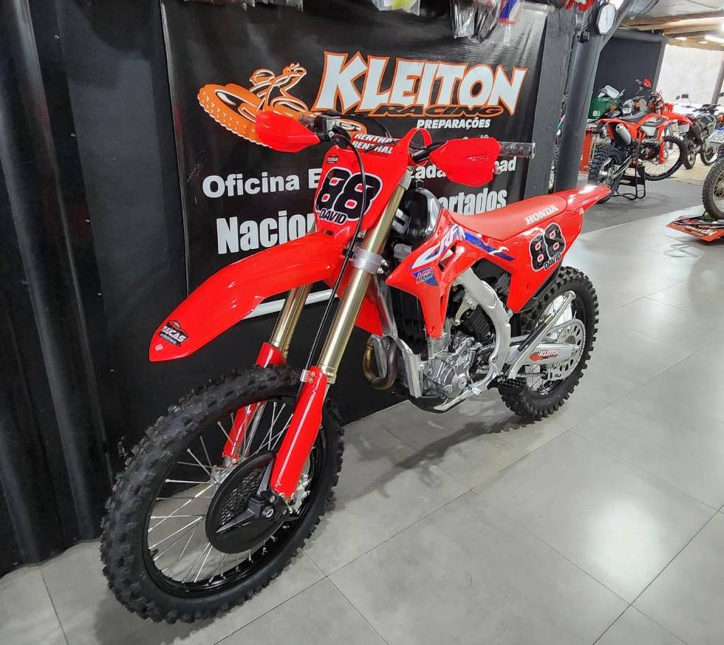 Honda CRF 250 R    2023