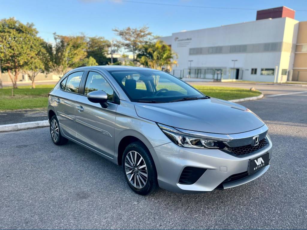 Honda Civic Hatch 1.5 automÁtico    2024