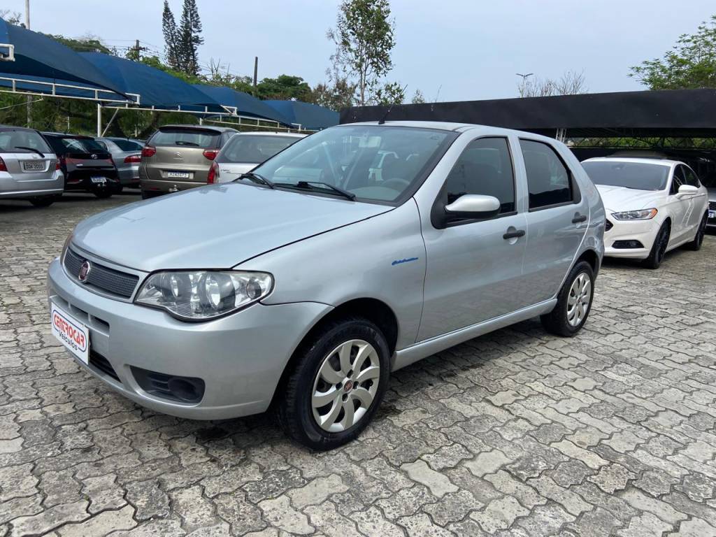 Fiat Palio 1.0    2010