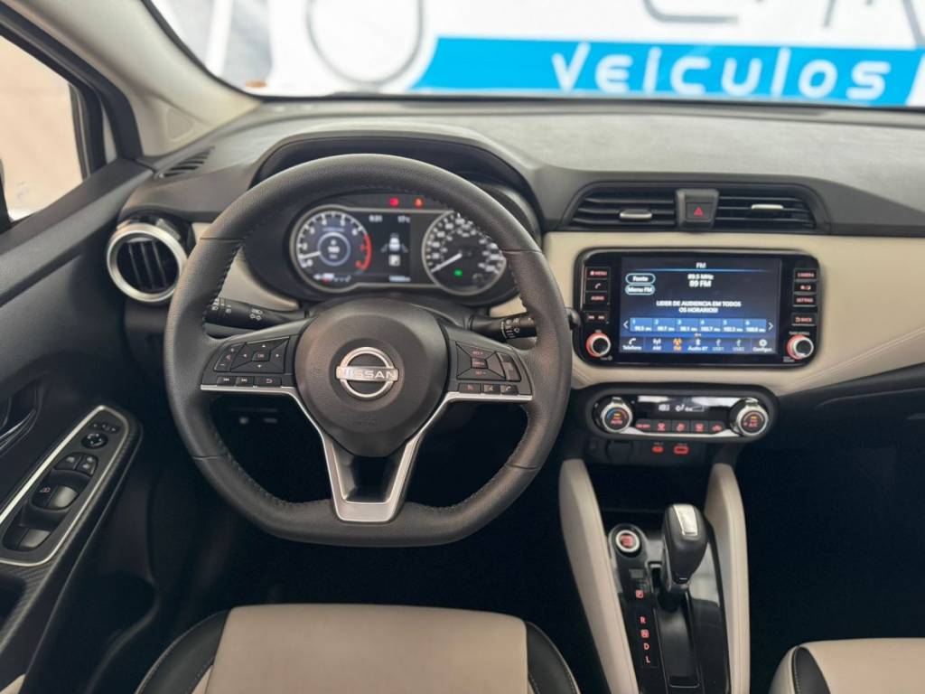 Nissan Versa 1.6 16v flex exclusive xtronic    2025