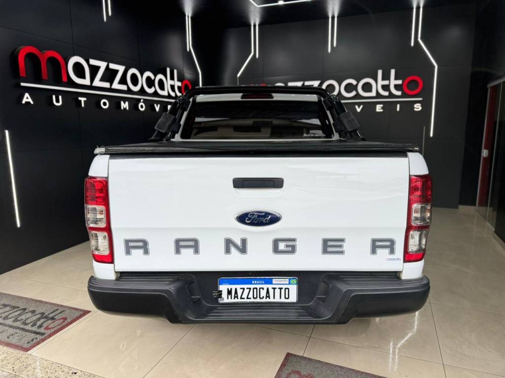 Ford Ranger 2.2 xls 4x4 cd diesel mec. 20v    2014