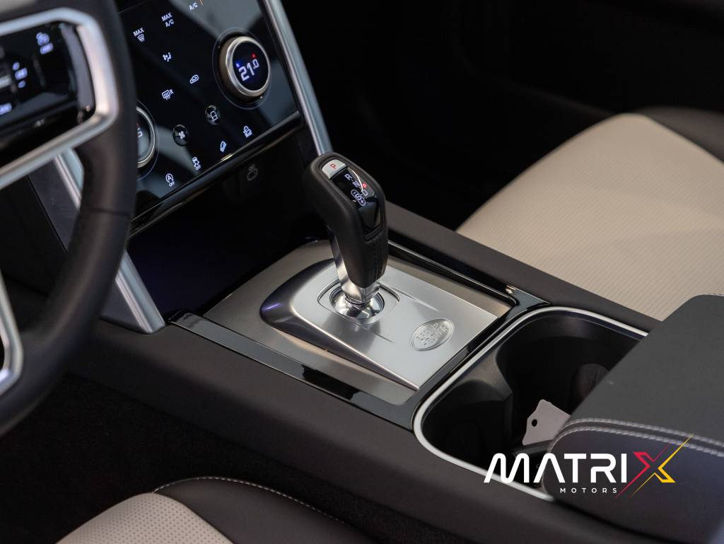 Land Rover Discovery 2.0    2023