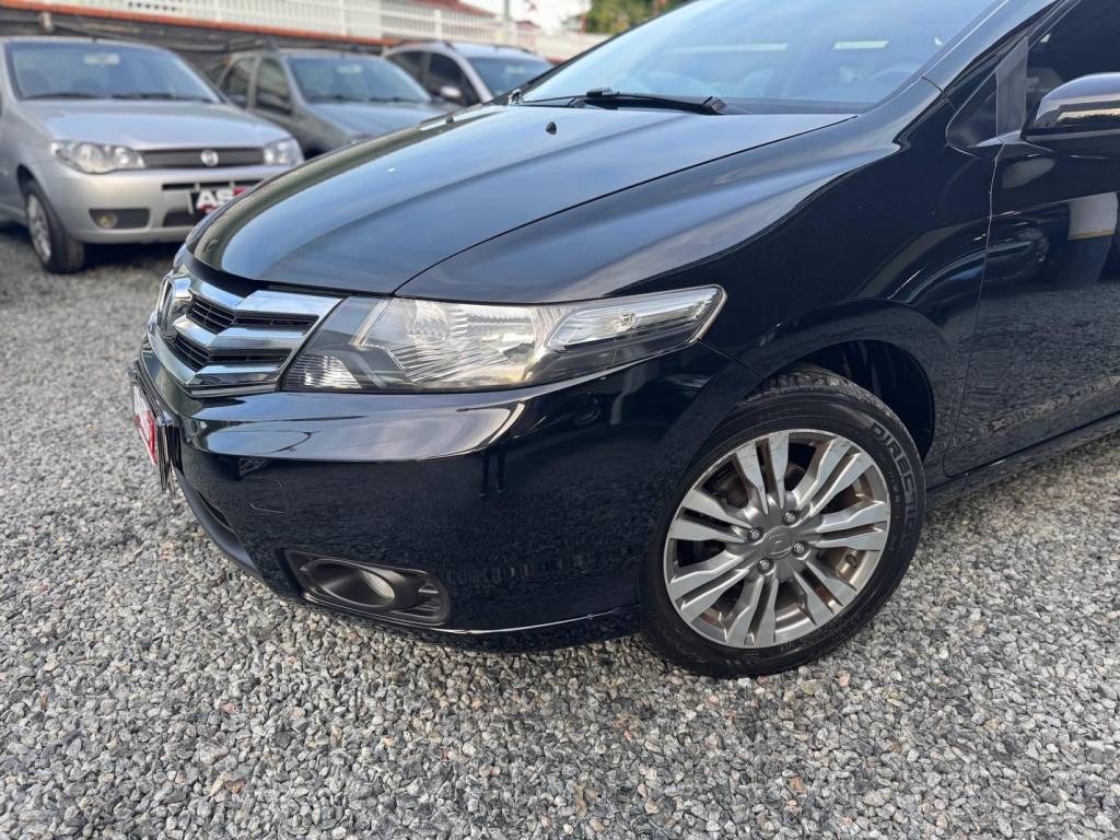 Honda City Sedan LX 1.5 Flex 16V 4p Aut.    2014