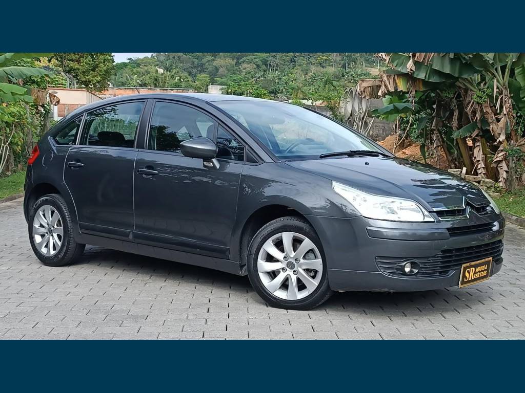 Citroën C4 GLX 2.0 Flex 16V 5p Aut.    2011