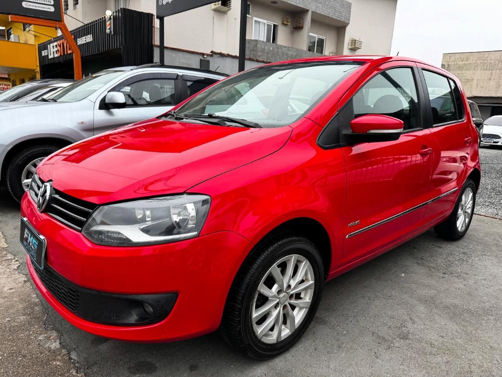 Volkswagen Fox 1.6 Prime Manual    2013