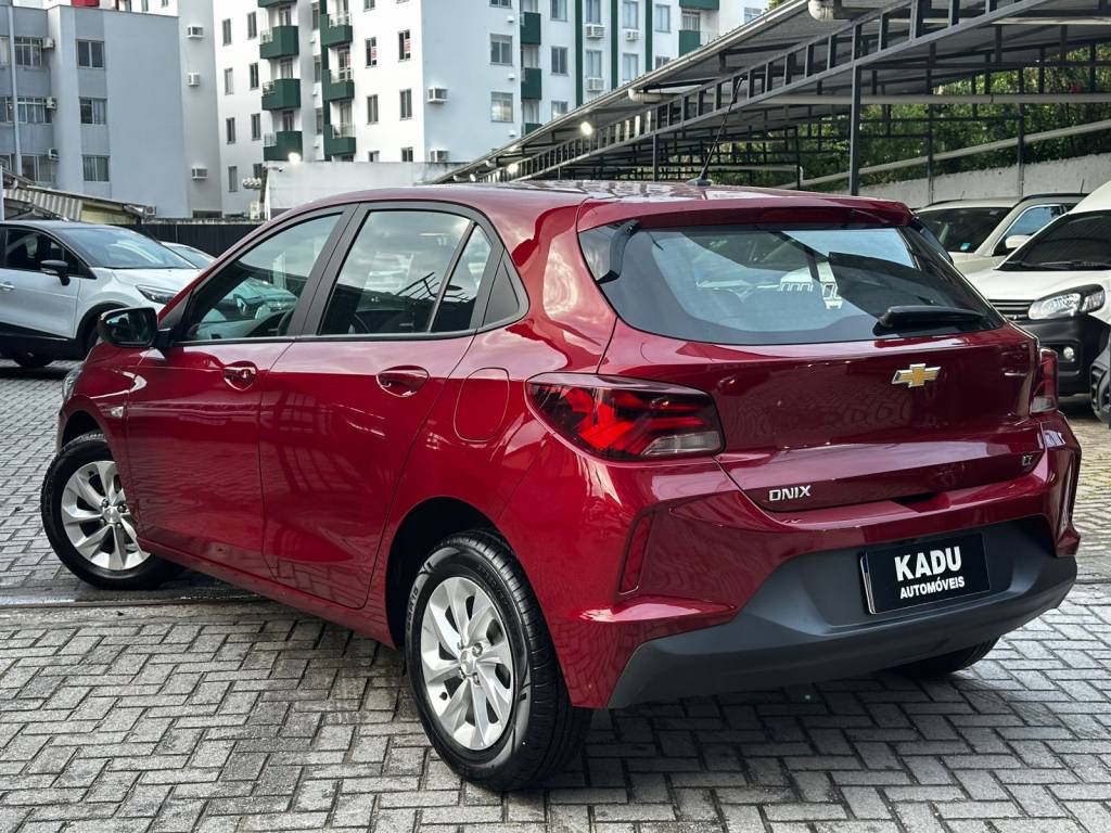 Chevrolet Onix 1.0 12v flex 5p mec.    2023